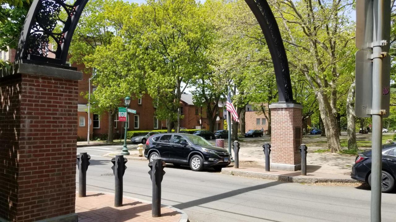 Lovely 2Br Apartment By Wooster Square- Great Neighborhood 뉴헤이번 외부 사진